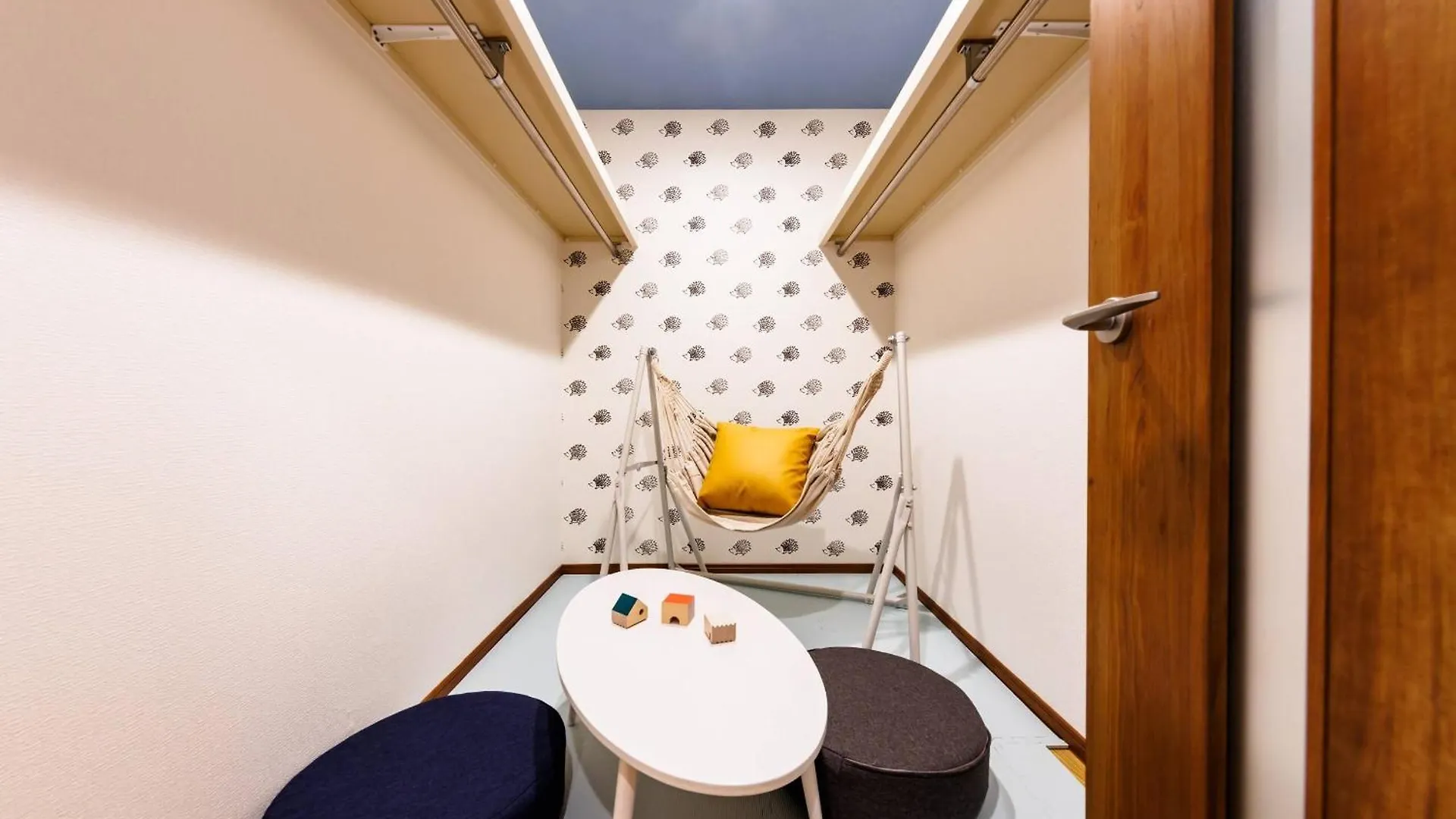 Ferienwohnung スカイビル梅田 Ōsaka