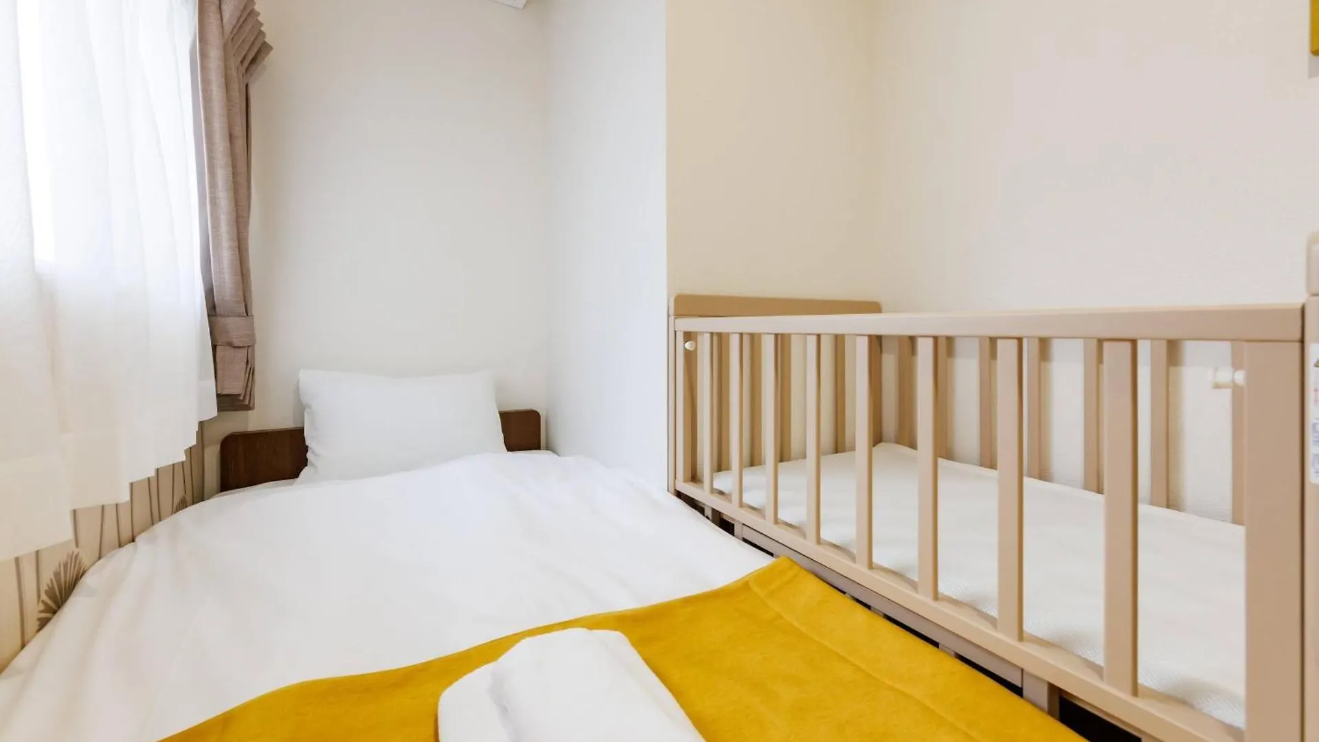 Apartment Ferienwohnung スカイビル梅田 Ōsaka